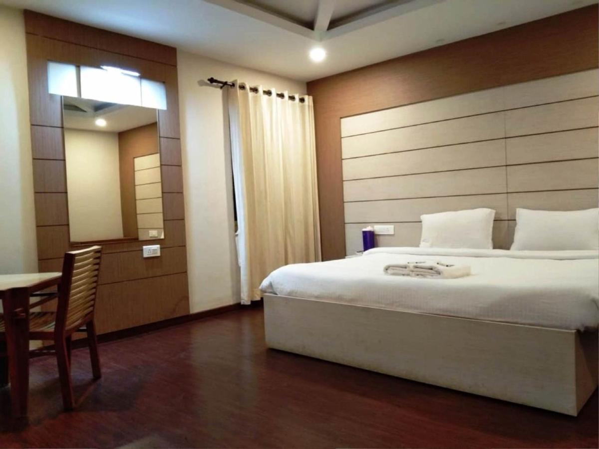 Dew Drop Inn Ooty Ngoại thất bức ảnh